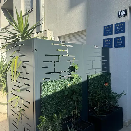 Appartement Lodore Del Mare At Beautiful Znjan Split