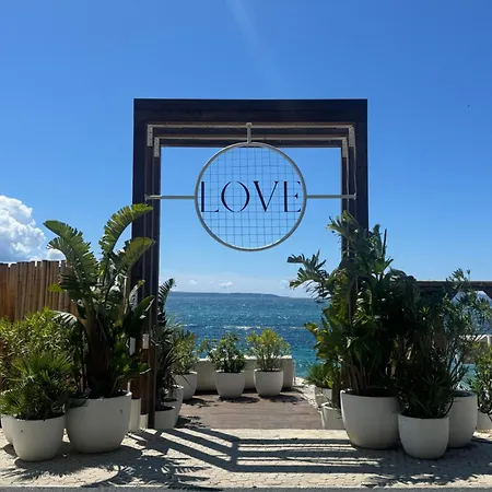 Lodore Del Mare At Most Beautiful Beach Znjan Apartament