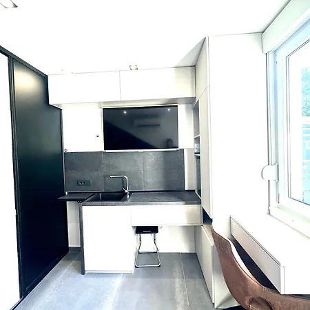Lodore Del Mare At Most Beautiful Beach Znjan Apartament