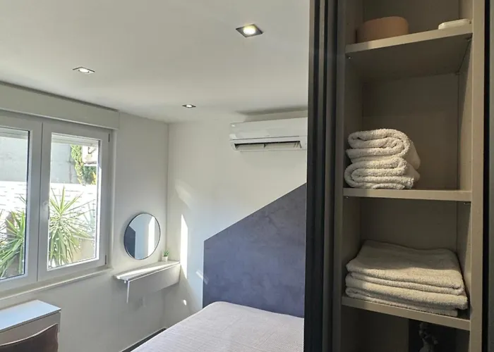 Lodore Del Mare At Beautiful Znjan Appartement Split