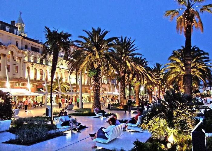 Lodore Del Mare At Beautiful Znjan Split